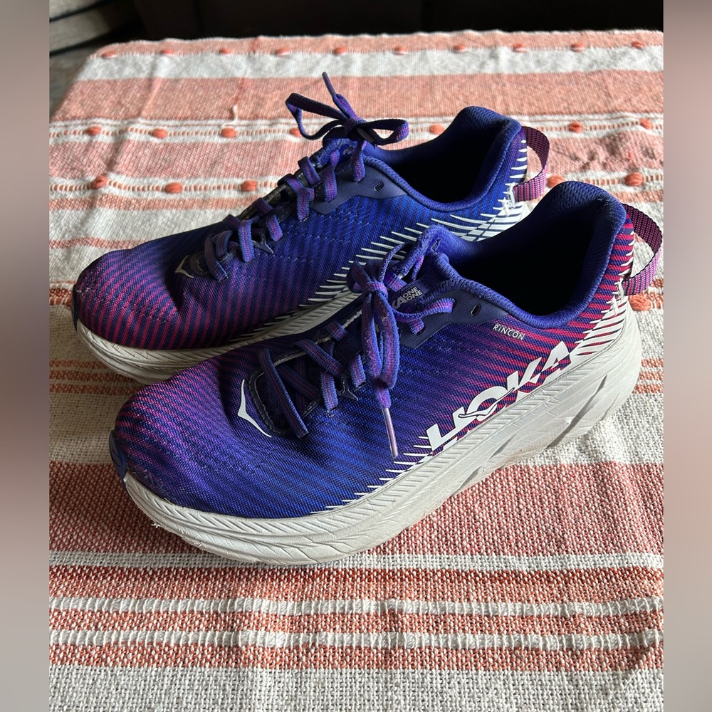 Hoka Rincon Womens size 9